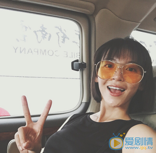 尤靖茹卖萌照 尤靖茹高清写真_尤靖茹高清剧照