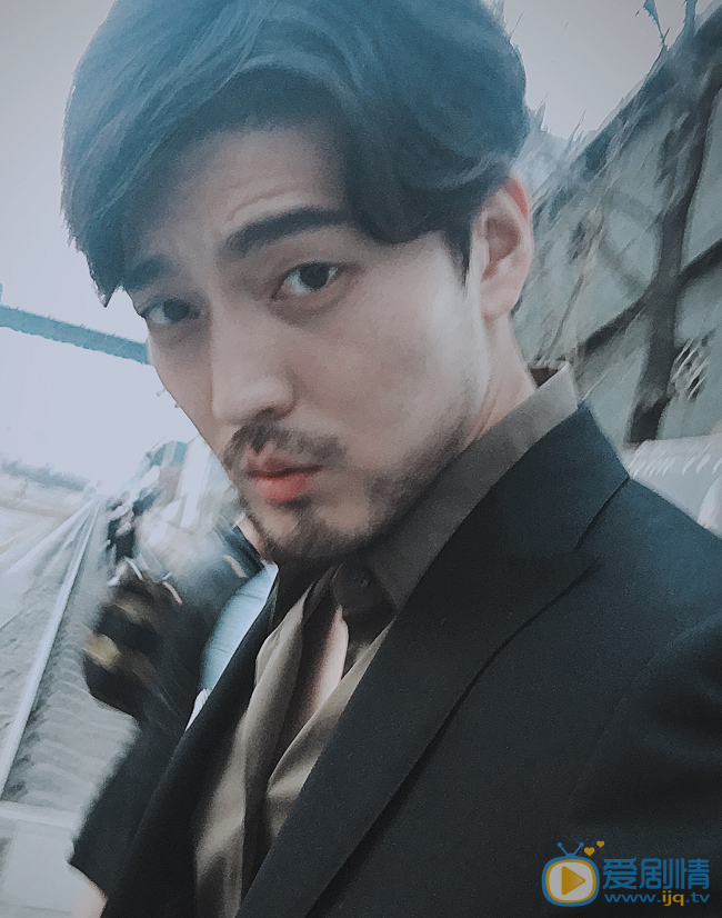  结婚为什么郑言是谁演的？郑言扮演者隋咏良个人资料及写真生活照欣赏