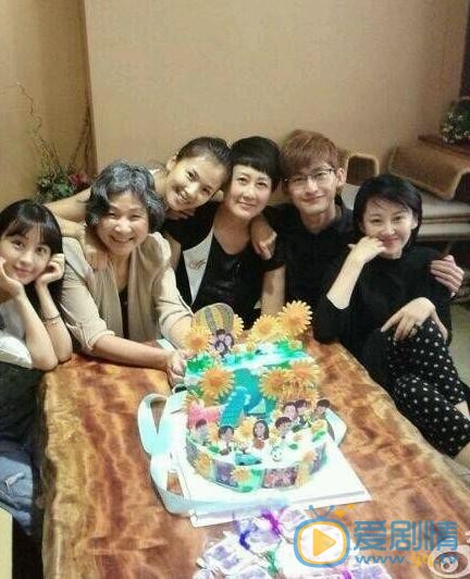 张凯丽《花儿与少年》节目照 张凯丽高清写真_张凯丽高清剧照