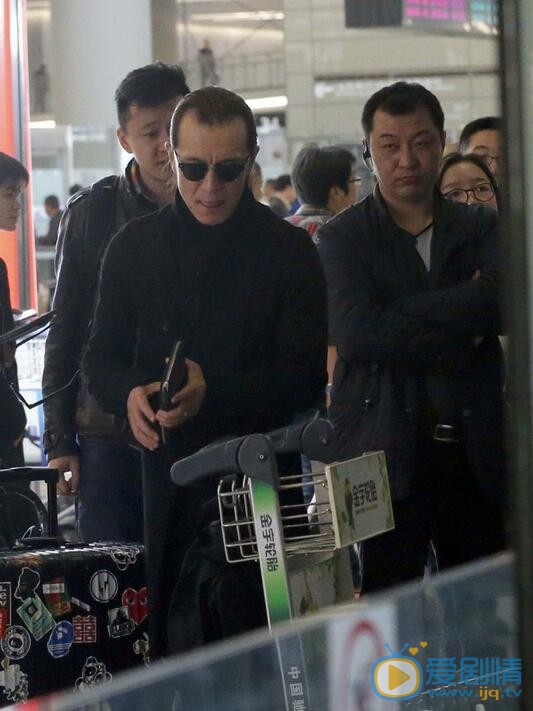 李咏活动照 李咏高清写真_李咏高清剧照