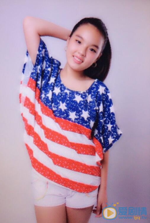 李咏家庭照 李咏高清写真_李咏高清剧照