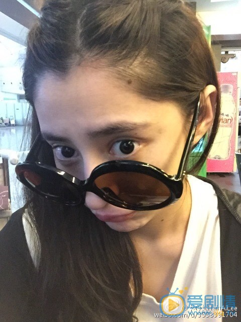 李心艾逗逼表情 李心艾高清写真_李心艾高清剧照