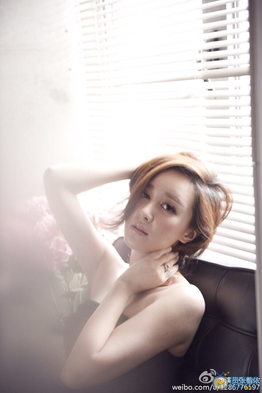 张楷依性感写真 张楷依高清写真_张楷依高清剧照