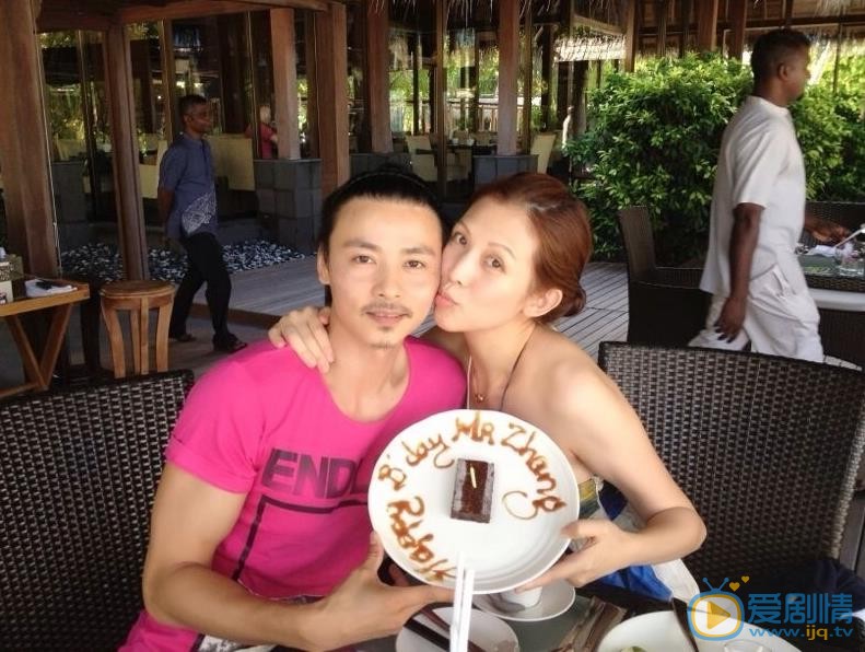 张晋张晋蔡少芬秀恩爱 张晋高清写真_张晋高清剧照