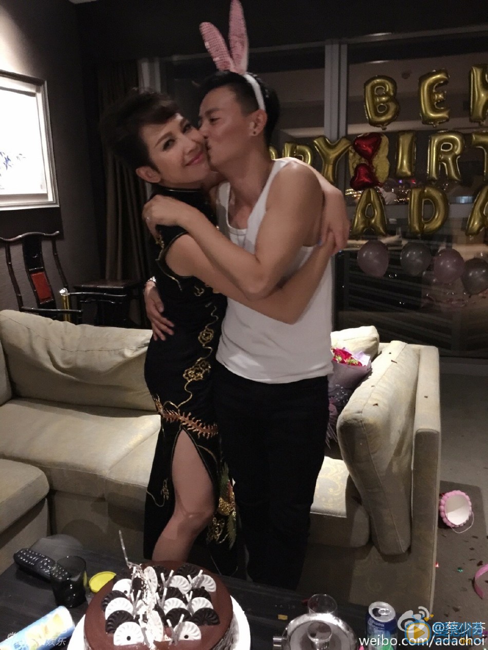 张晋张晋蔡少芬秀恩爱 张晋高清写真_张晋高清剧照
