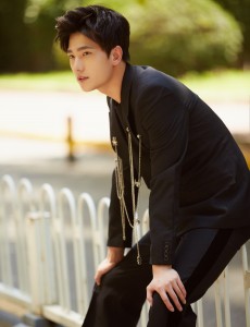 电影从你的全世界路过的主题曲是谁唱的，从你的全世界路过的主题曲叫什么名字及歌词介绍
