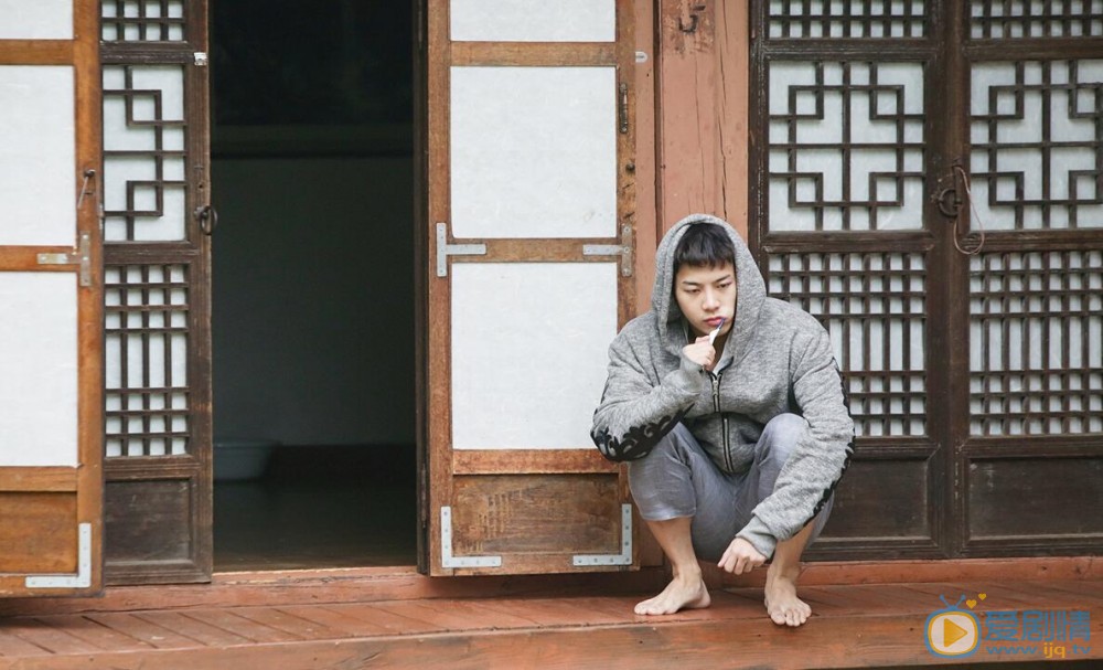我们战斗吧各大男神素颜什么样子?男神起床素颜照大公开