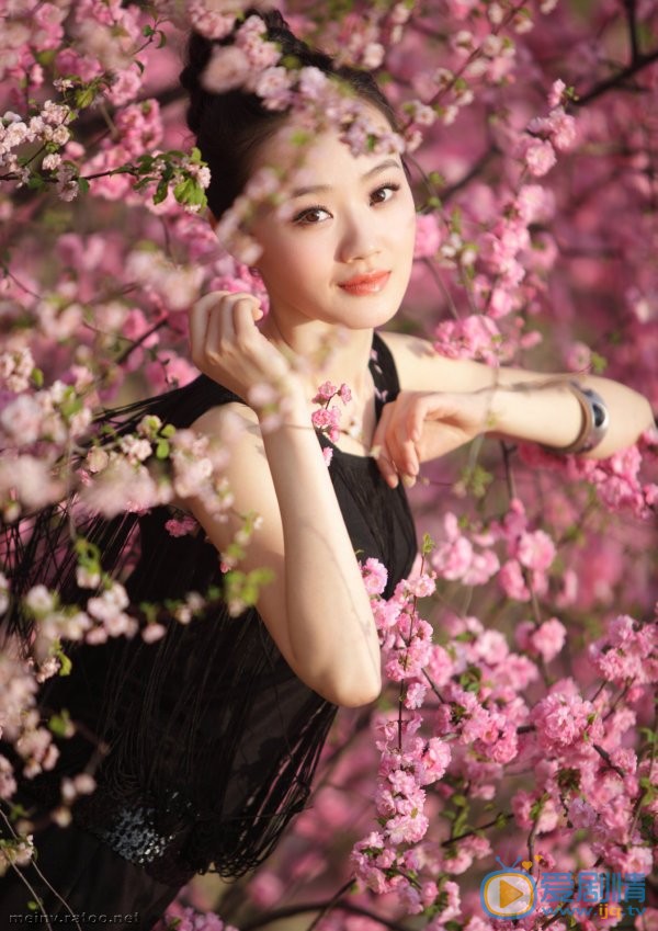 战菁一夏日写真 战菁一高清写真_战菁一高清剧照