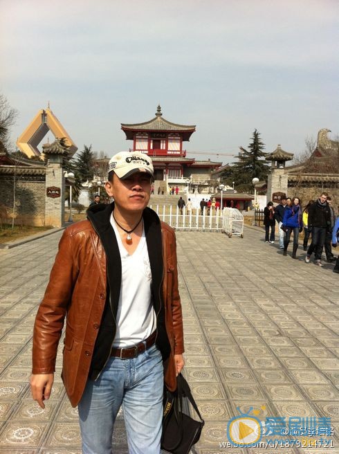 李培铭生活照 李培铭高清写真_李培铭高清剧照