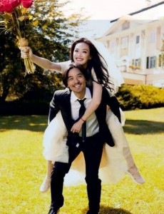 冯德伦舒淇宣布结婚 20年友情成真爱