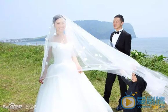 沙溢家庭合照 沙溢高清写真_沙溢高清剧照