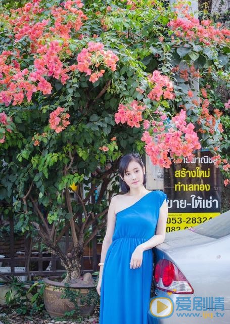 牛丽燕街拍写真 牛丽燕高清写真_牛丽燕高清剧照