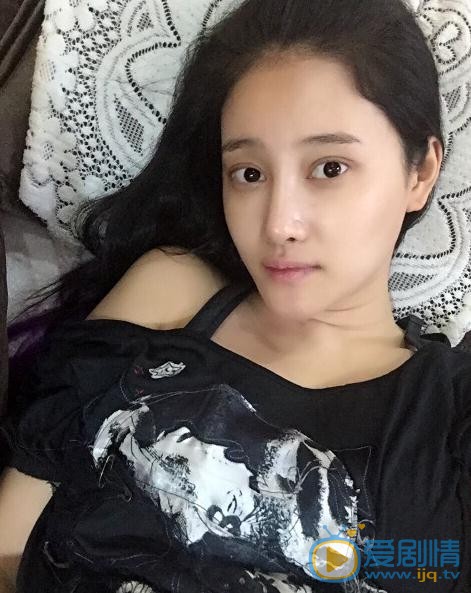 牛丽燕生活照 牛丽燕高清写真_牛丽燕高清剧照