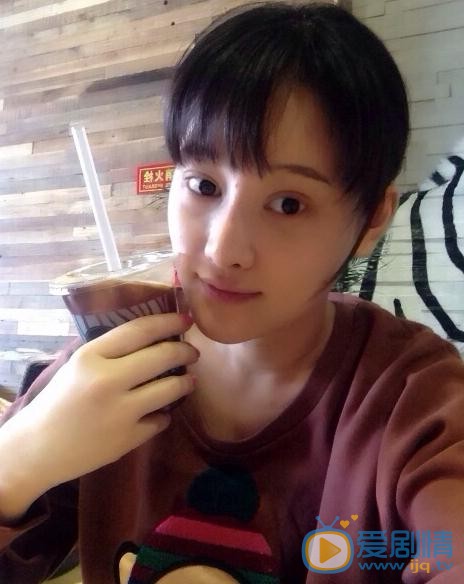 牛丽燕生活照 牛丽燕高清写真_牛丽燕高清剧照
