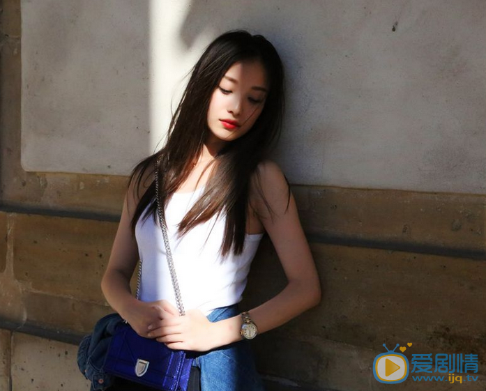 倪妮参加时装周 倪妮高清写真_倪妮高清剧照
