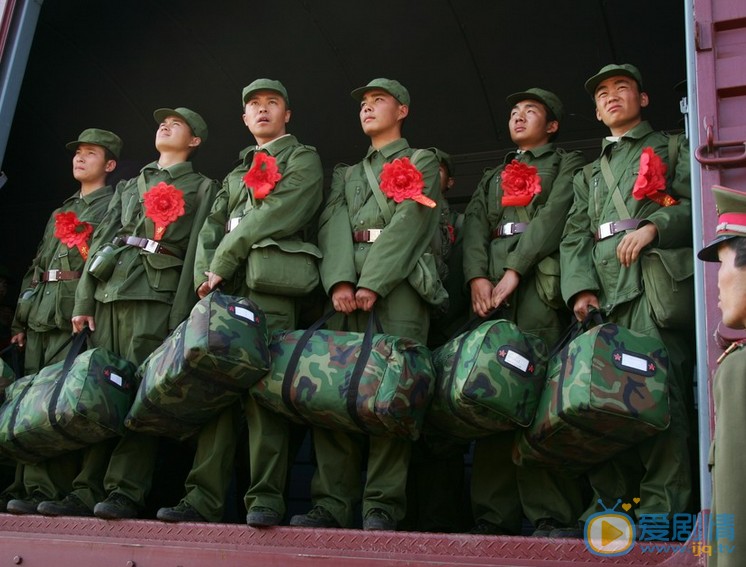 陈思诚《士兵突击》剧照 陈思诚高清写真_陈思诚高清剧照