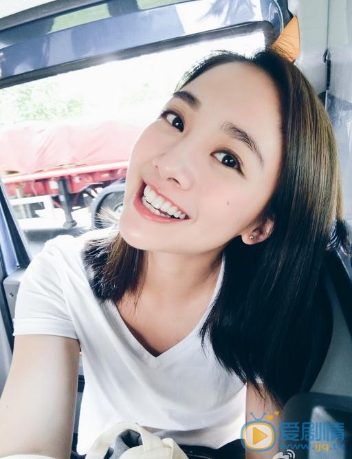 吴映洁生活照 吴映洁高清写真_吴映洁高清剧照