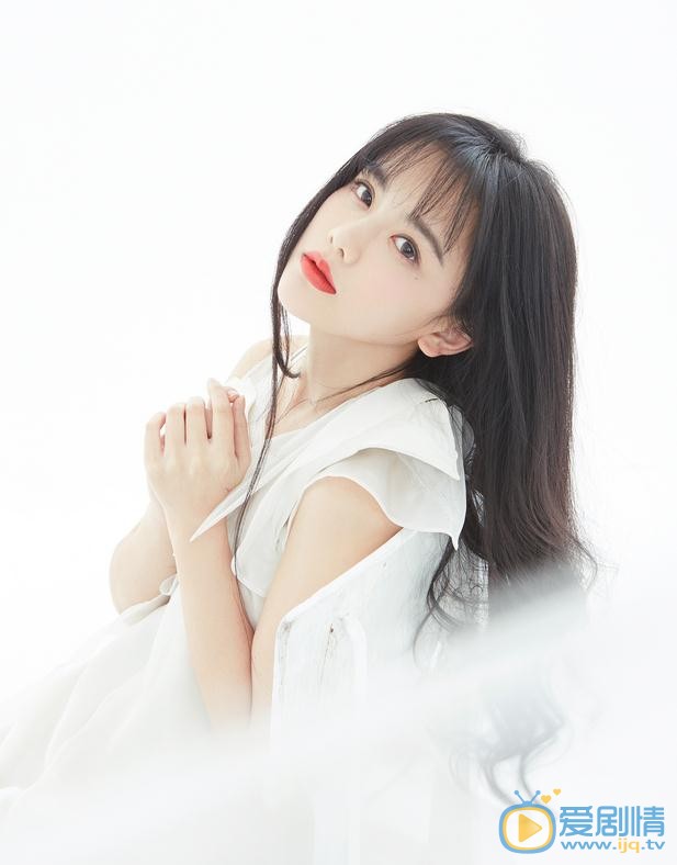 南笙《商街》杂志照 南笙高清写真_南笙高清剧照