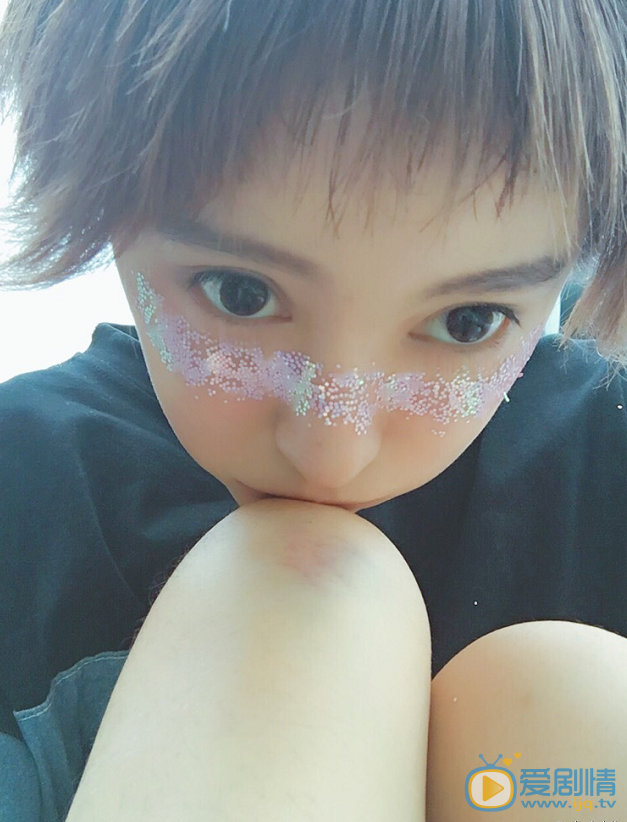 李心博生活照 李心博高清写真_李心博高清剧照