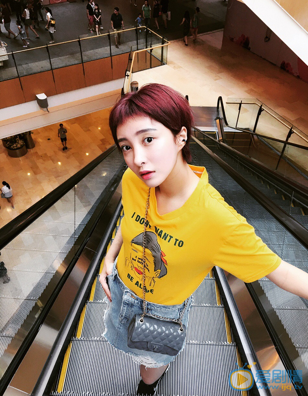 李心博生活照 李心博高清写真_李心博高清剧照