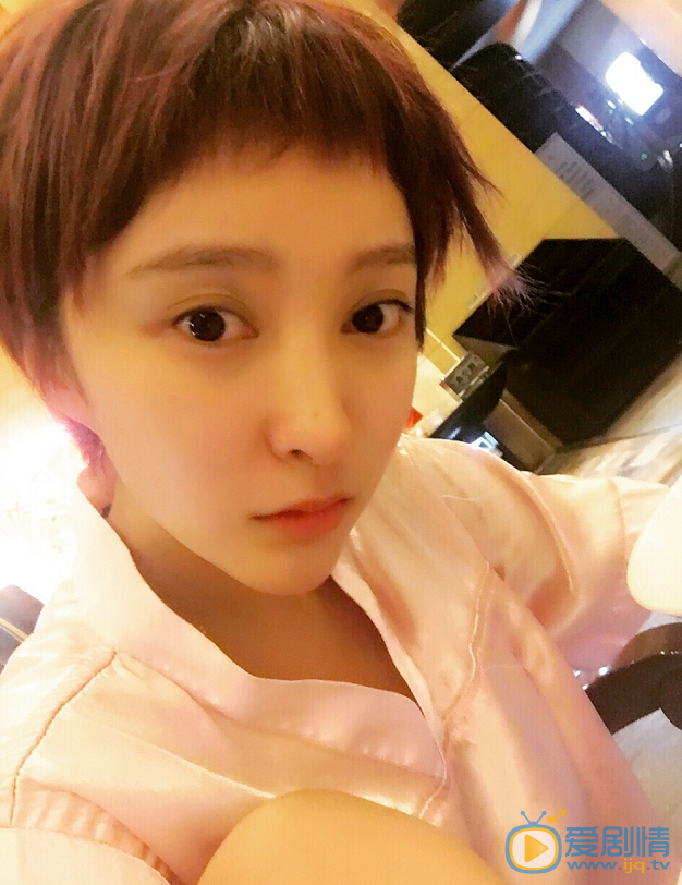 李心博生活照 李心博高清写真_李心博高清剧照