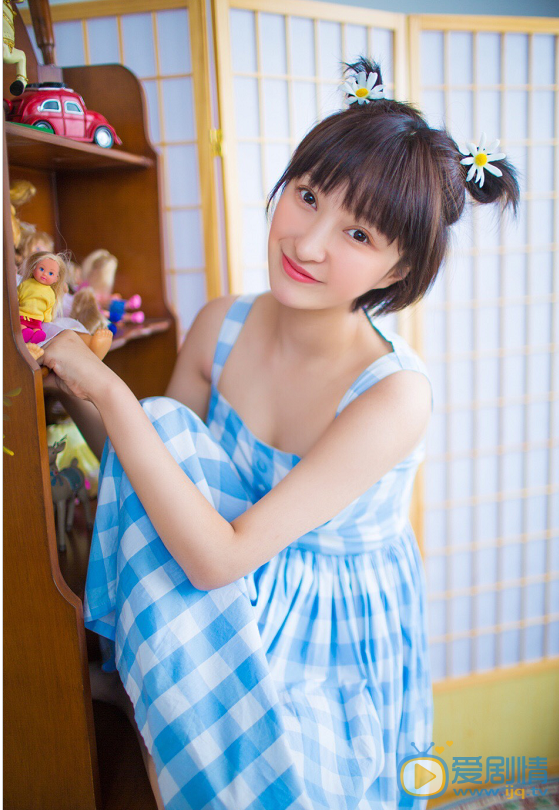 李心博生活照 李心博高清写真_李心博高清剧照