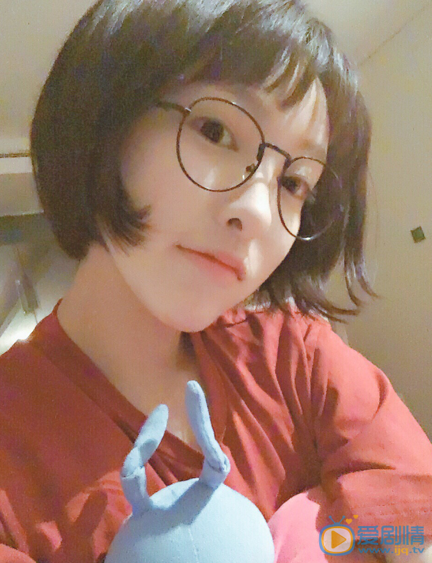 李心博生活照 李心博高清写真_李心博高清剧照