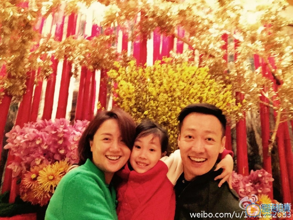 辛柏青结婚照 辛柏青高清写真_辛柏青高清剧照