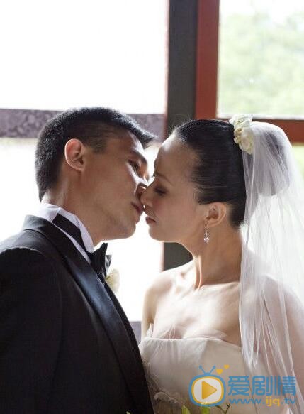 刘嘉玲与梁朝伟大婚照片 刘嘉玲高清写真_刘嘉玲高清剧照
