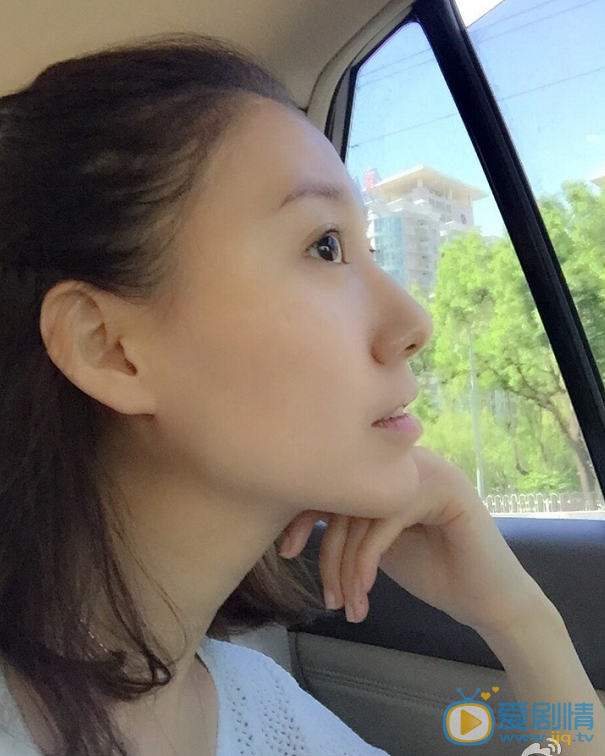 高露生活照 高露高清写真_高露高清剧照