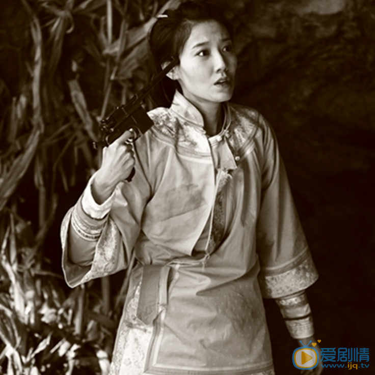 高露《刀客家族的女人 》剧照 高露高清写真_高露高清剧照