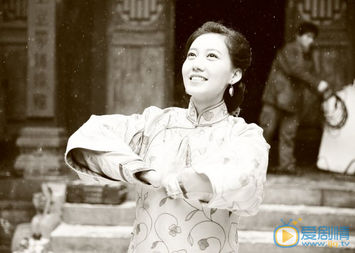 高露《刀客家族的女人 》剧照 高露高清写真_高露高清剧照