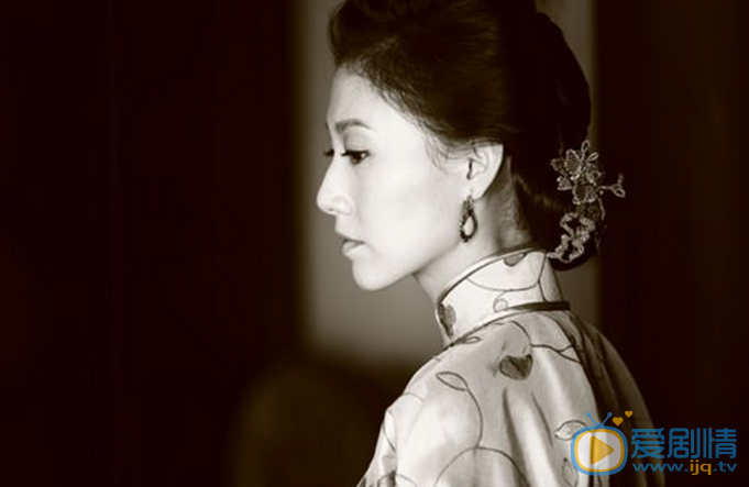 高露《刀客家族的女人 》剧照 高露高清写真_高露高清剧照
