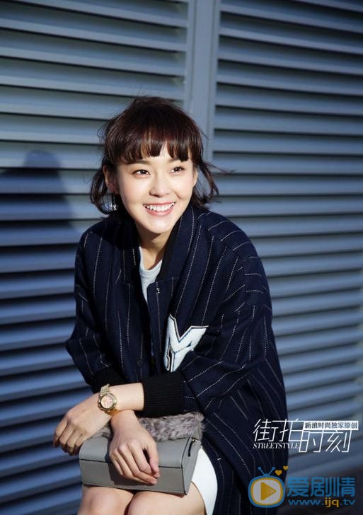 张佳宁街拍照 张佳宁高清写真_张佳宁高清剧照