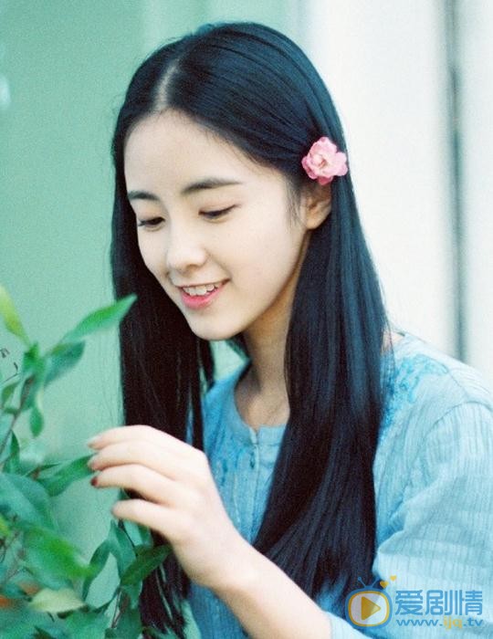 章乐韵茵曼杂志 章乐韵高清写真_章乐韵高清剧照