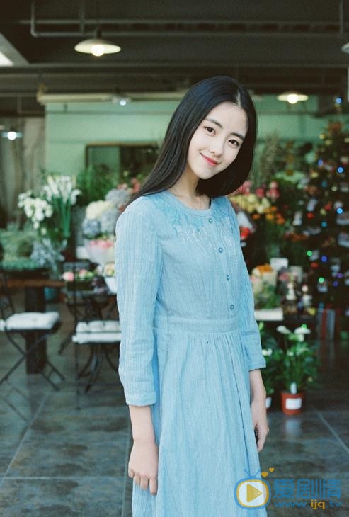 章乐韵茵曼杂志 章乐韵高清写真_章乐韵高清剧照