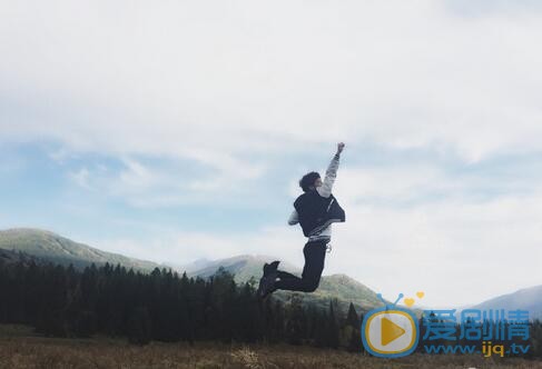 董力登山游玩照 董力高清写真_董力高清剧照