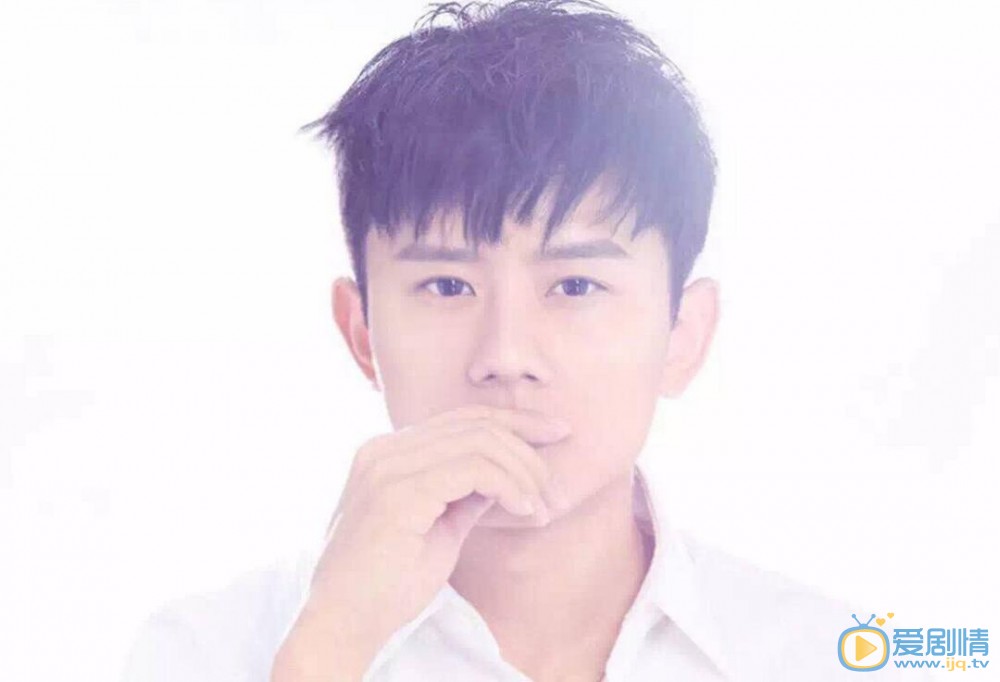 张杰个性写真 张杰高清写真_张杰高清剧照