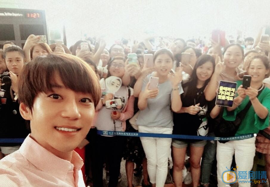 黄致列活动照 黄致列高清写真_黄致列高清剧照