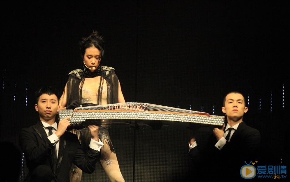 莫文蔚演唱会精选照 莫文蔚高清写真_莫文蔚高清剧照
