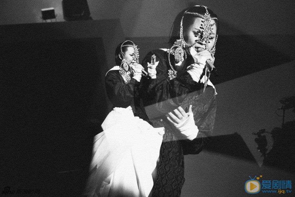 周笔畅演唱会造型 周笔畅高清写真_周笔畅高清剧照