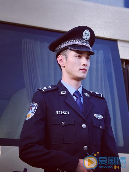 何奉天《美人为馅》剧照 何奉天美人为馅剧照
