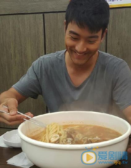崔始源生活照 崔始源高清写真_崔始源高清剧照