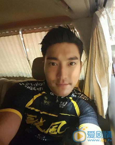 崔始源生活照 崔始源高清写真_崔始源高清剧照
