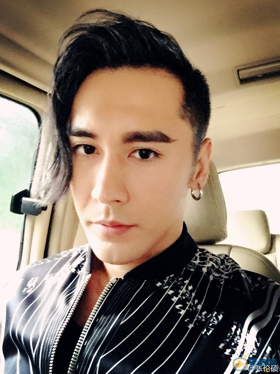 张伦硕生活照 张伦硕高清写真_张伦硕高清剧照