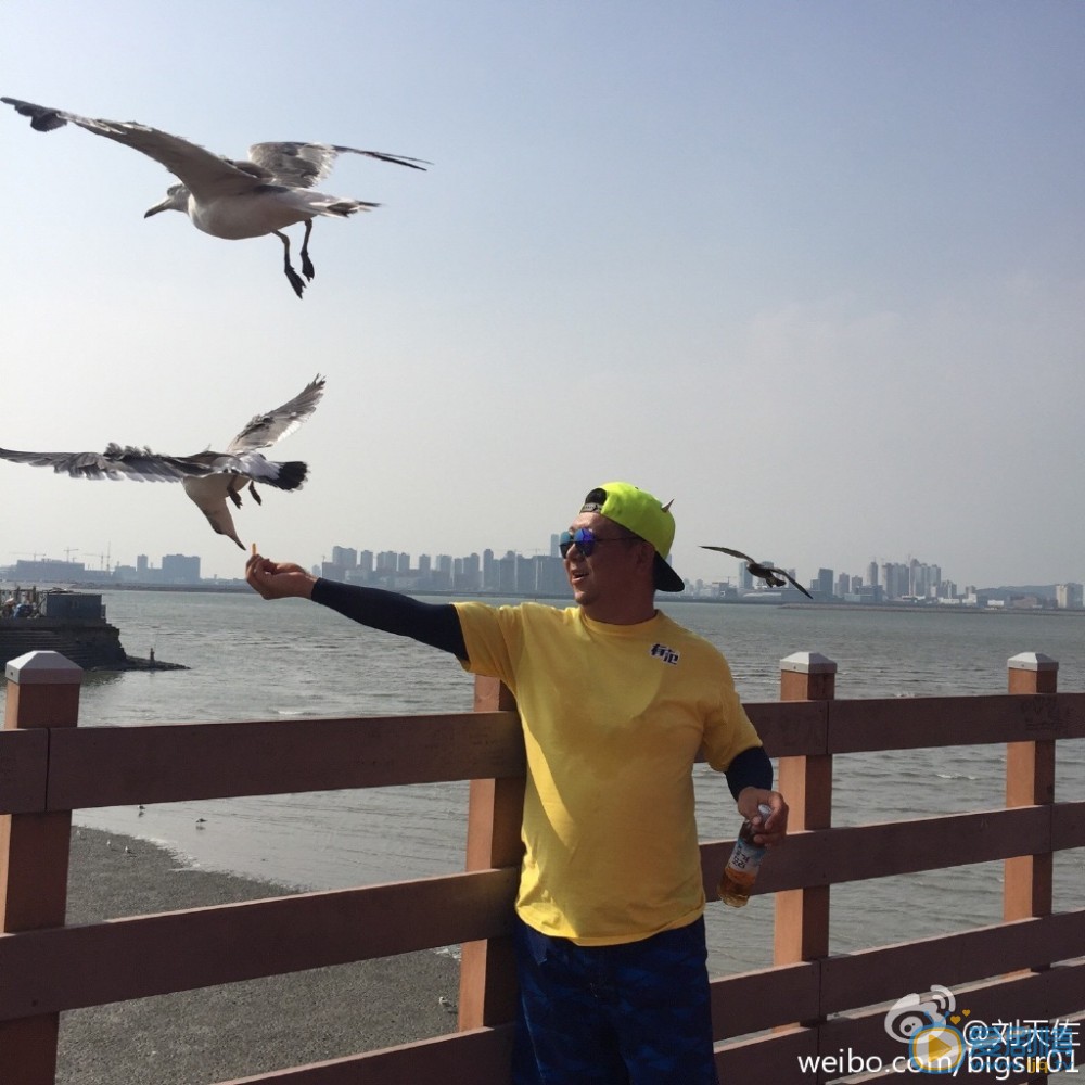 刘天佐旅行照 刘天佐高清写真_刘天佐高清剧照