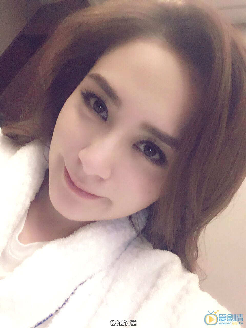 钟欣潼素颜生活照 钟欣潼高清写真_钟欣潼高清剧照
