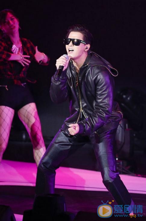 陈晓东演唱会照 陈晓东高清写真_陈晓东高清剧照