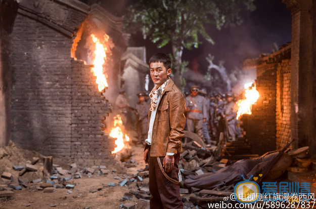 红旗漫卷西风李志远剧照 