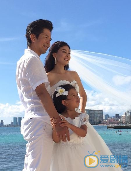 牛莉婚纱照 牛莉高清写真_牛莉高清剧照